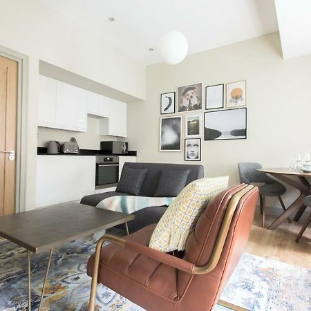 Appartamento The Soho Loft - Elegant & Modern 1Bdr Londra Esterno foto