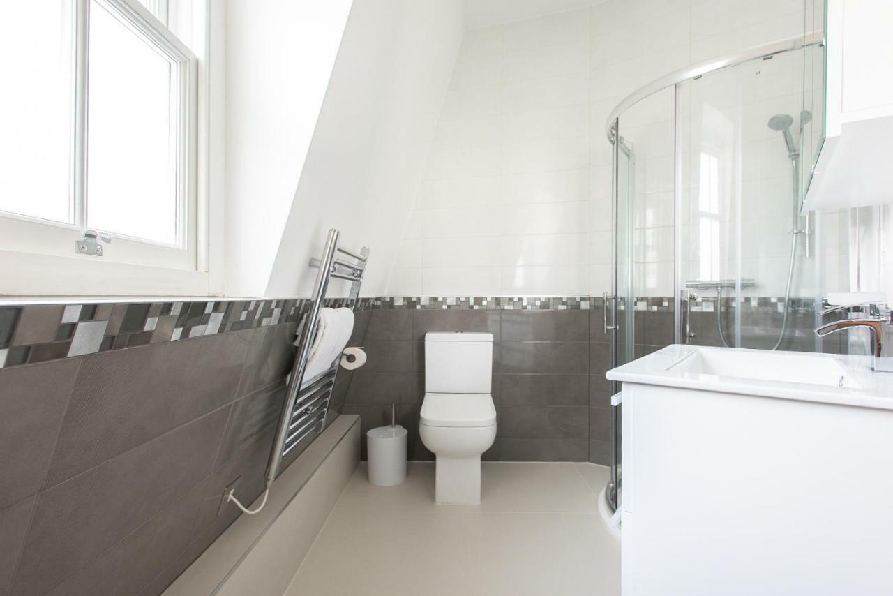 Appartamento The Soho Loft - Elegant & Modern 1Bdr Londra Esterno foto