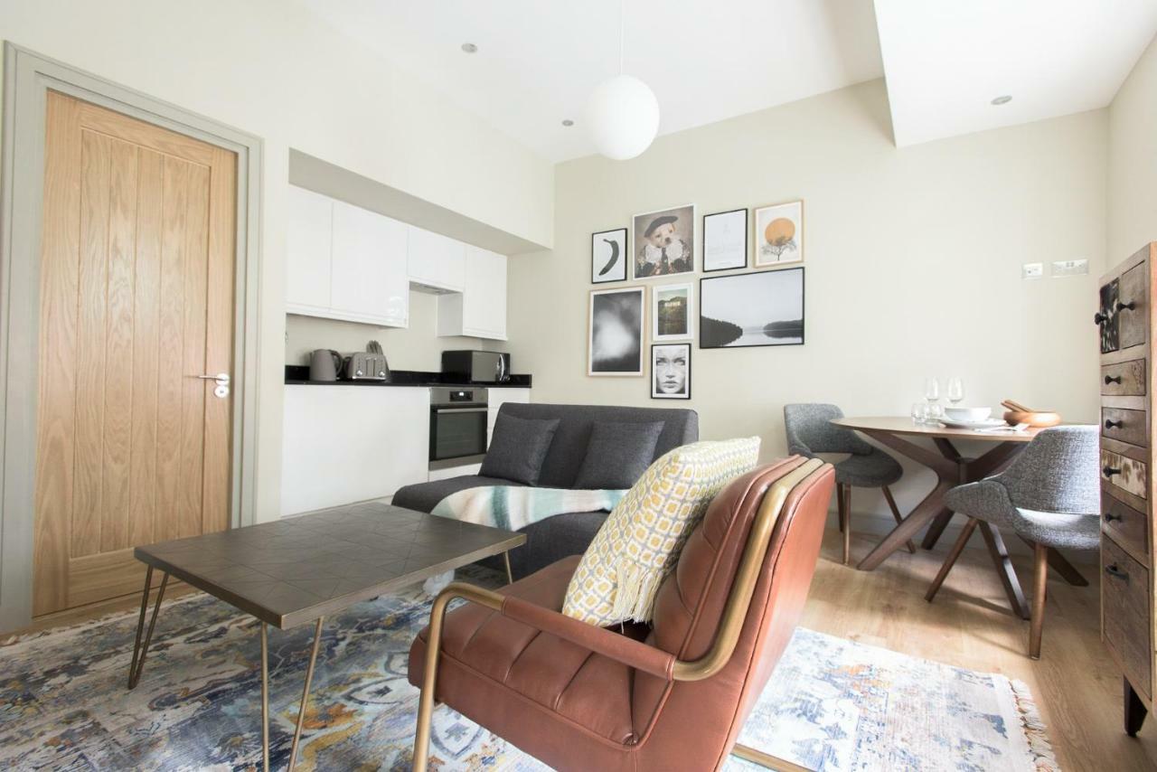 Appartamento The Soho Loft - Elegant & Modern 1Bdr Londra Esterno foto