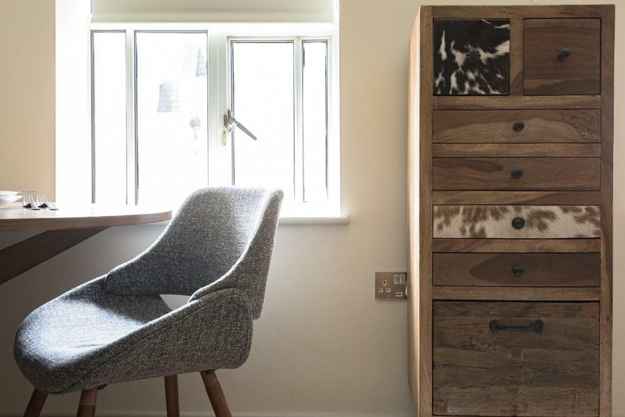 Appartamento The Soho Loft - Elegant & Modern 1Bdr Londra Esterno foto